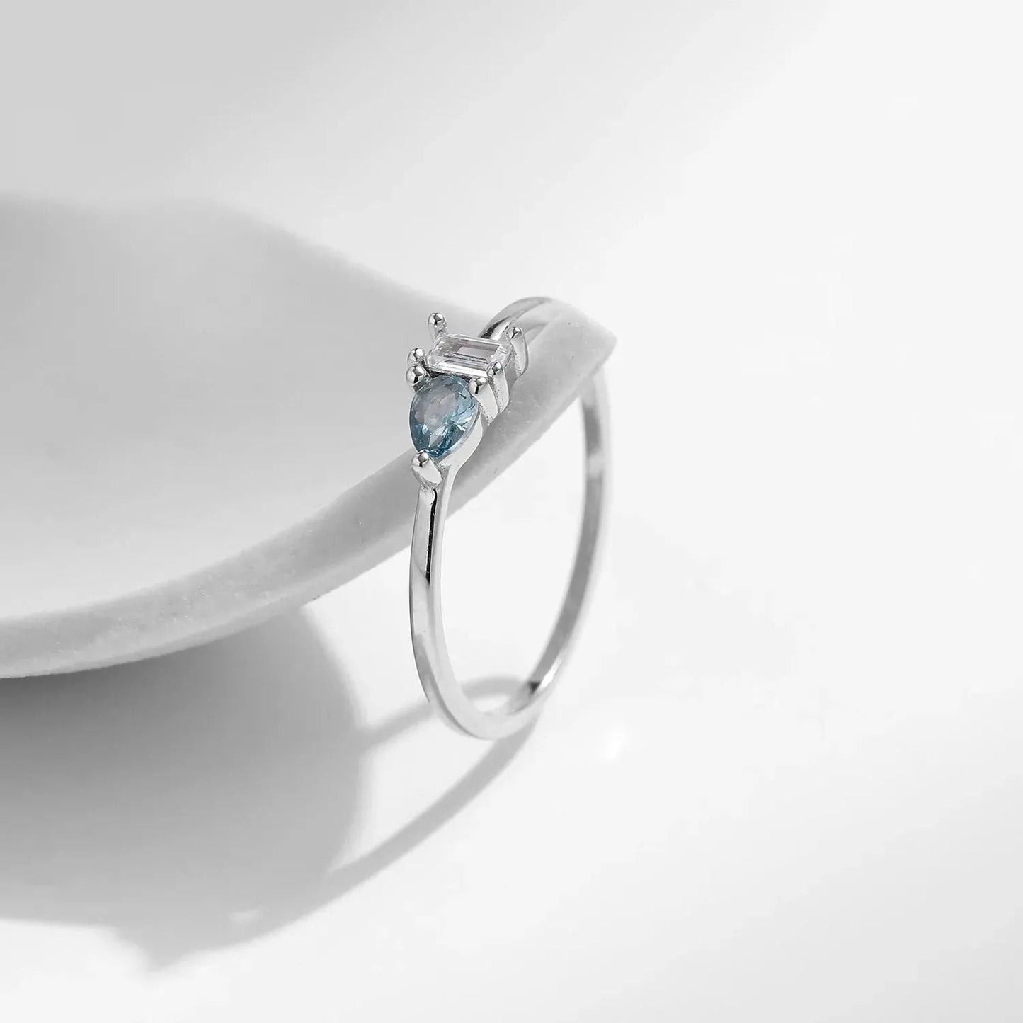 925 Sterling Silver Classic Blue Water Drop Ring
