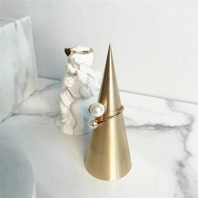 Metal Ring Holder Display Stand