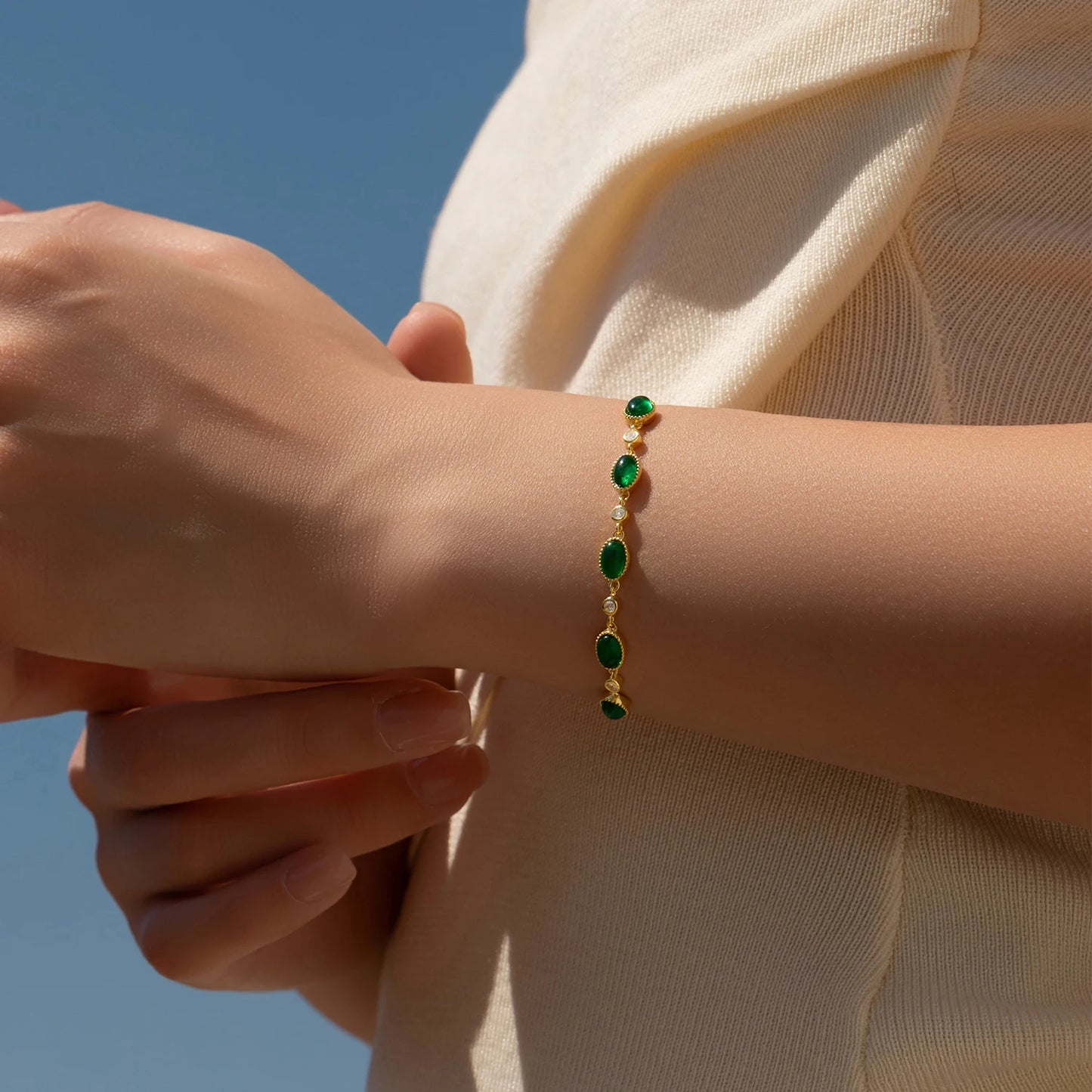 Oval Green Charm Bracelet