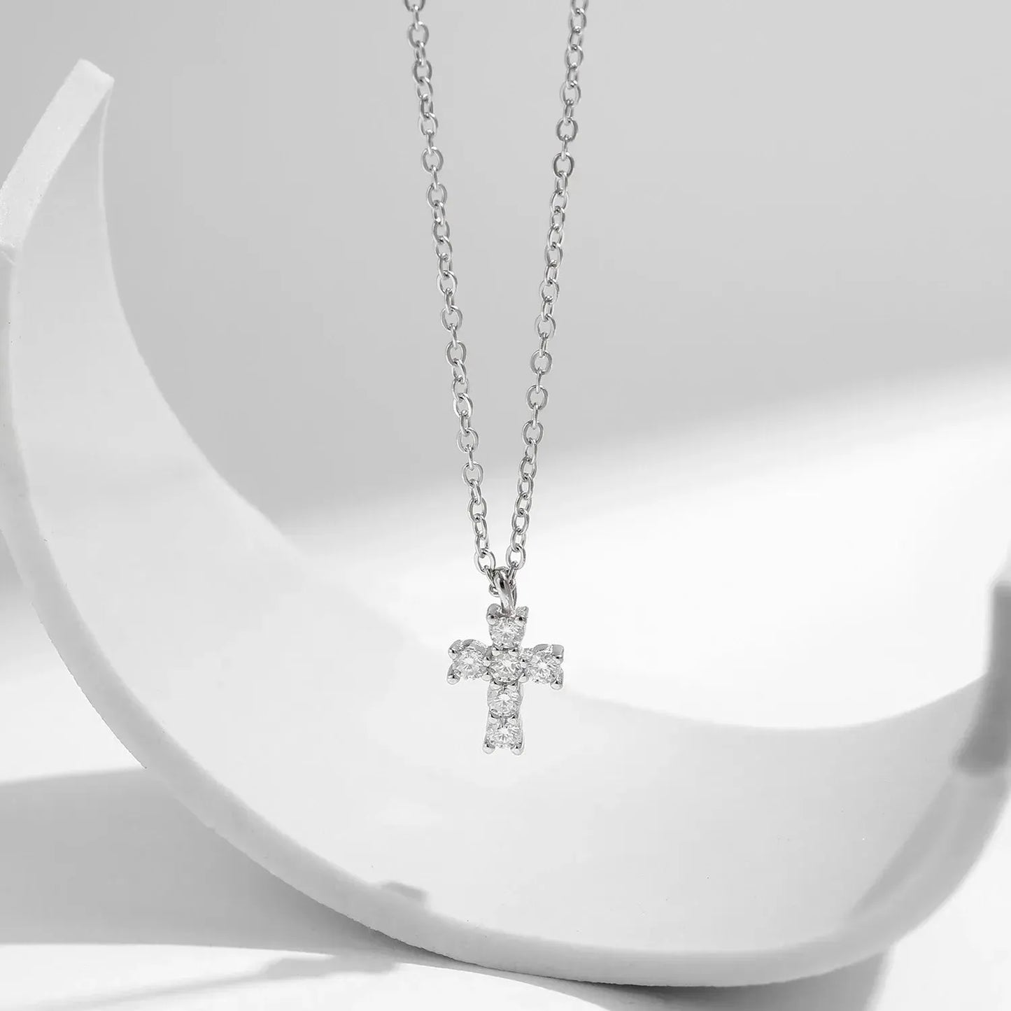925 Sterling Silver Cross Pendant Necklace