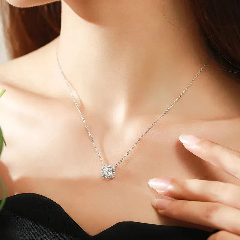 925 Sterling Silver Square Shiny Zirconia Pendant Necklace