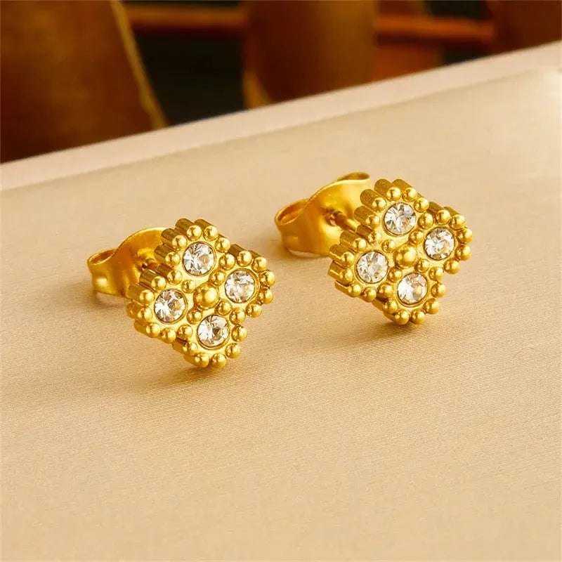 Golden Flower Necklace & Earrings