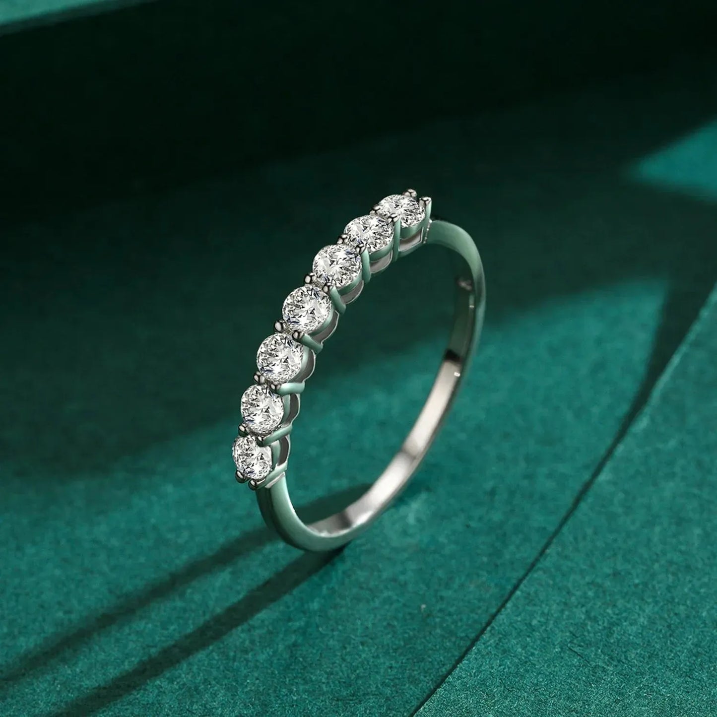 925 Sterling Silver Dazzling Ring